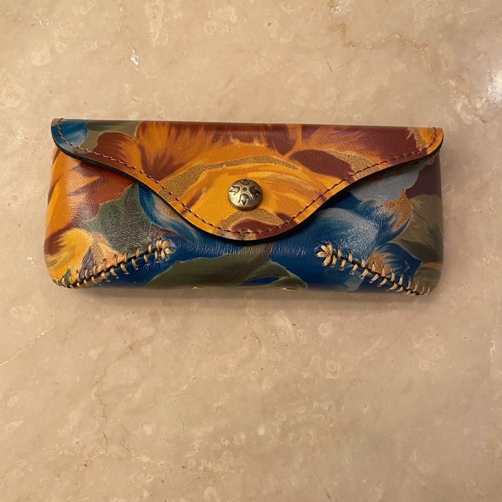 Patricia Nash Blue and Orange Artistic Glasses Case